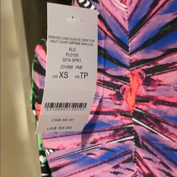 Long sleeve crop top 💗 - Picture 3 of 3